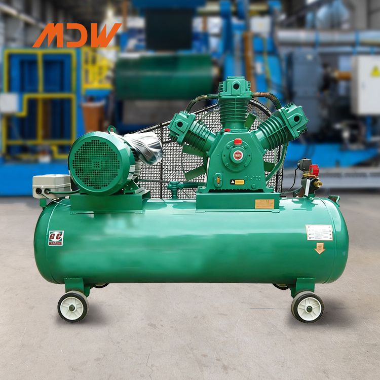 High Pressure 30Bar Piston Air Compressor Belt Driven 0.6-1.5m³/min Industrial Air Compressor